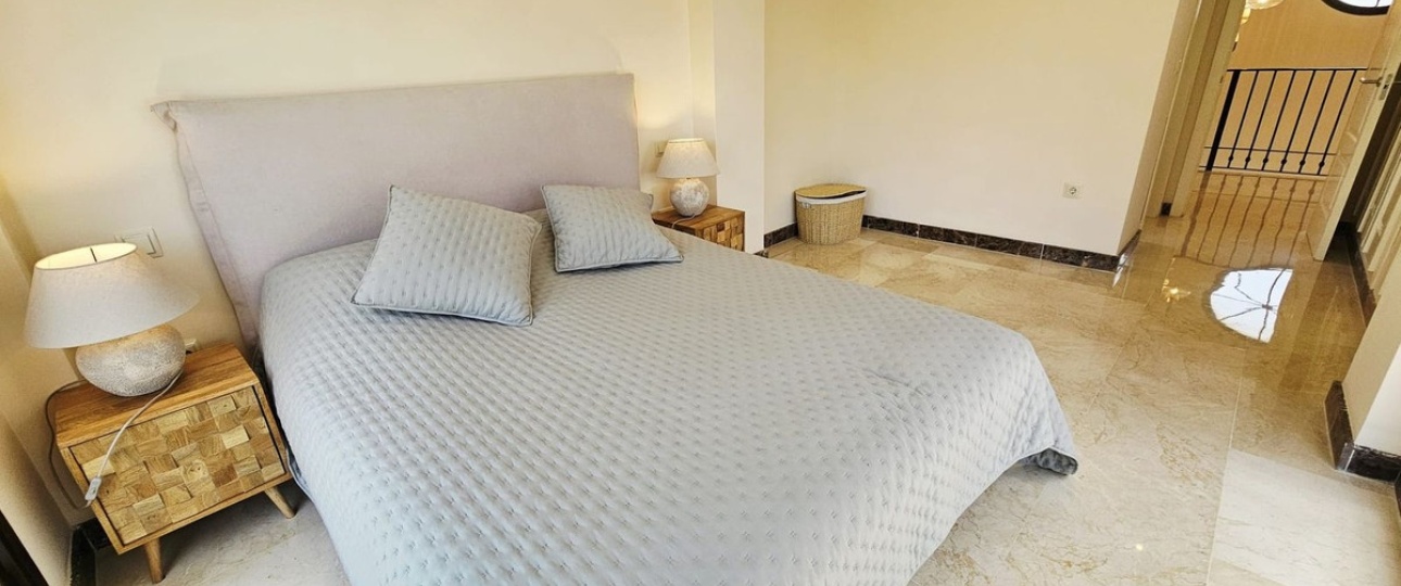 Resale - Villa - Estepona - Estepona Centro