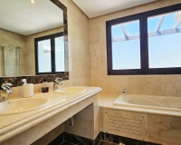Resale - Villa - Estepona - Estepona Centro