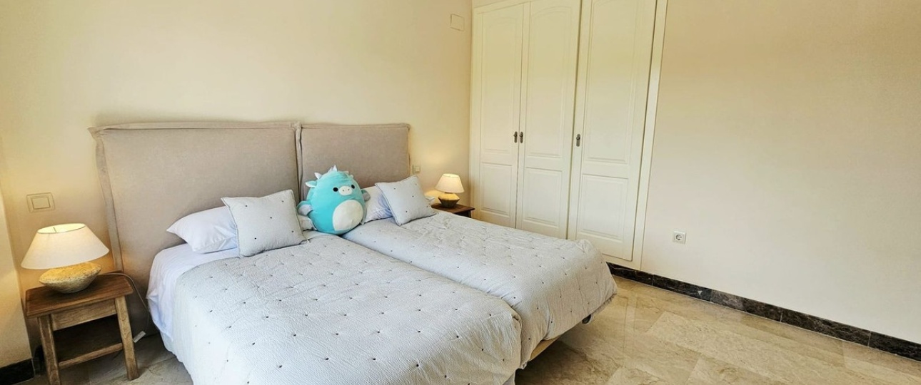 Resale - Villa - Estepona - Estepona Centro