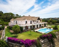 Resale - Villa - Estepona - Estepona Centro