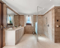 Resale - Villa - Estepona - Estepona Centro