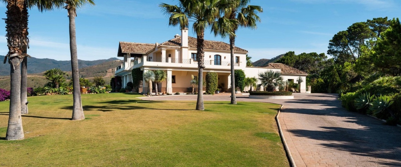 Resale - Villa - Estepona - Estepona Centro