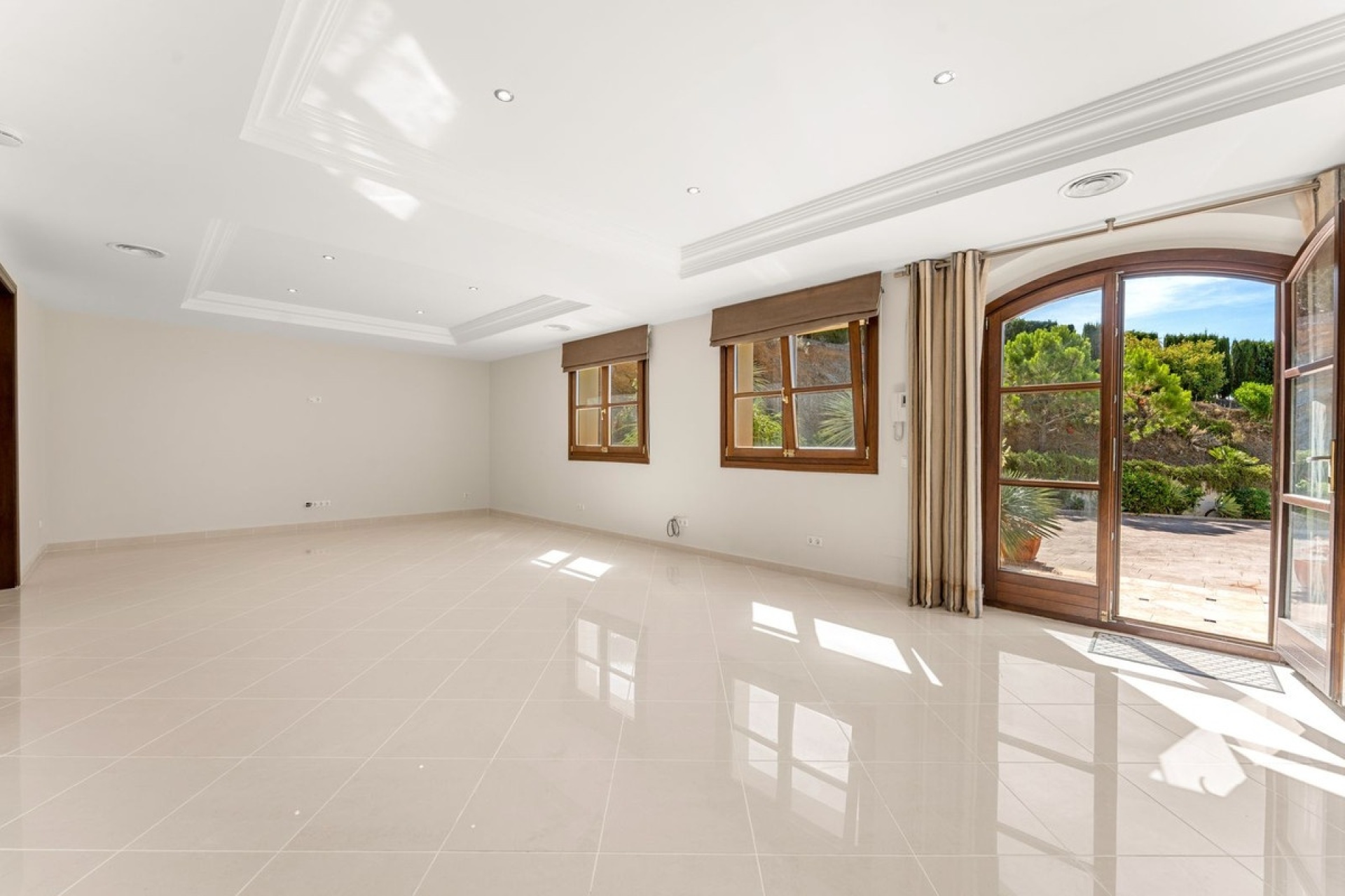 Resale - Villa - Estepona - Estepona Centro