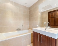 Resale - Villa - Estepona - Estepona Centro