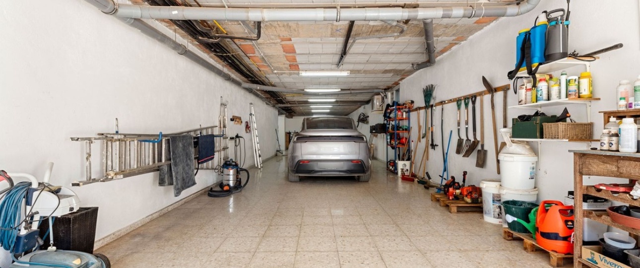 Resale - Villa - Estepona - Estepona Centro