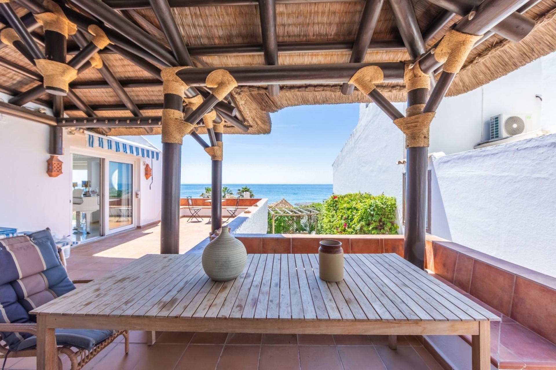 Resale - Villa - Estepona - Estepona Centro
