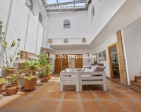 Resale - Villa - Estepona - Estepona Centro