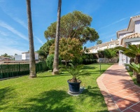 Resale - Villa - Estepona - Estepona Centro