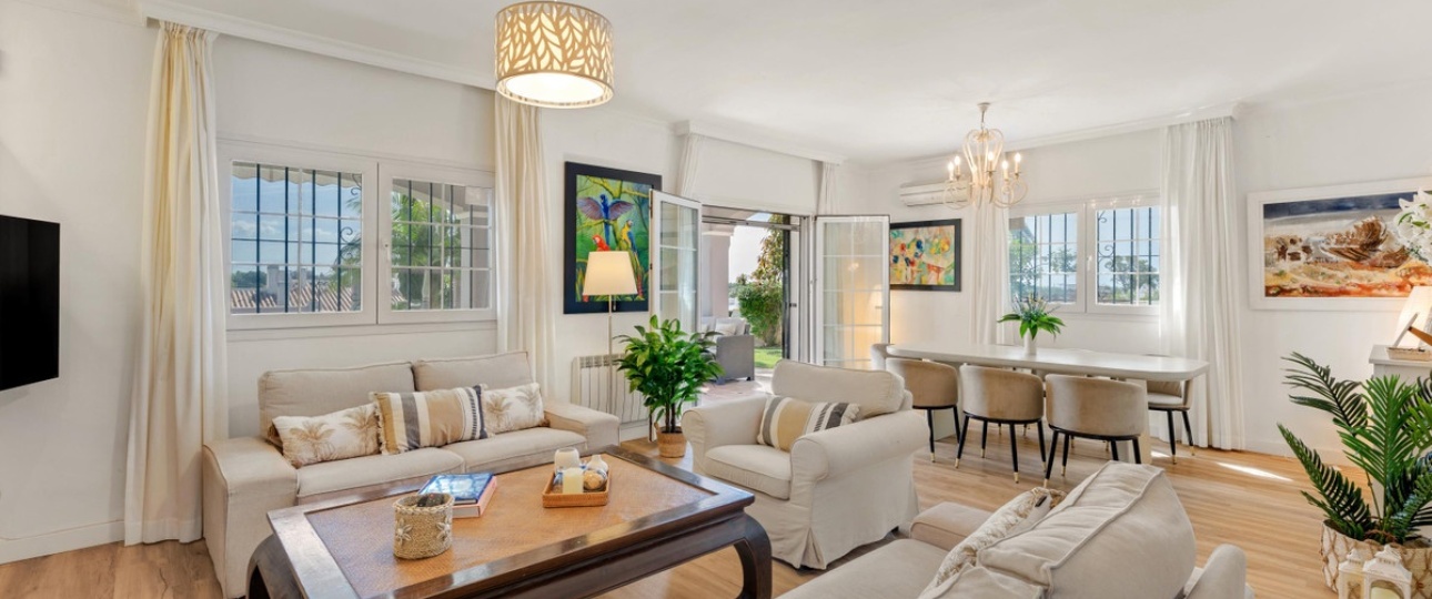 Resale - Villa - Estepona - Estepona Centro