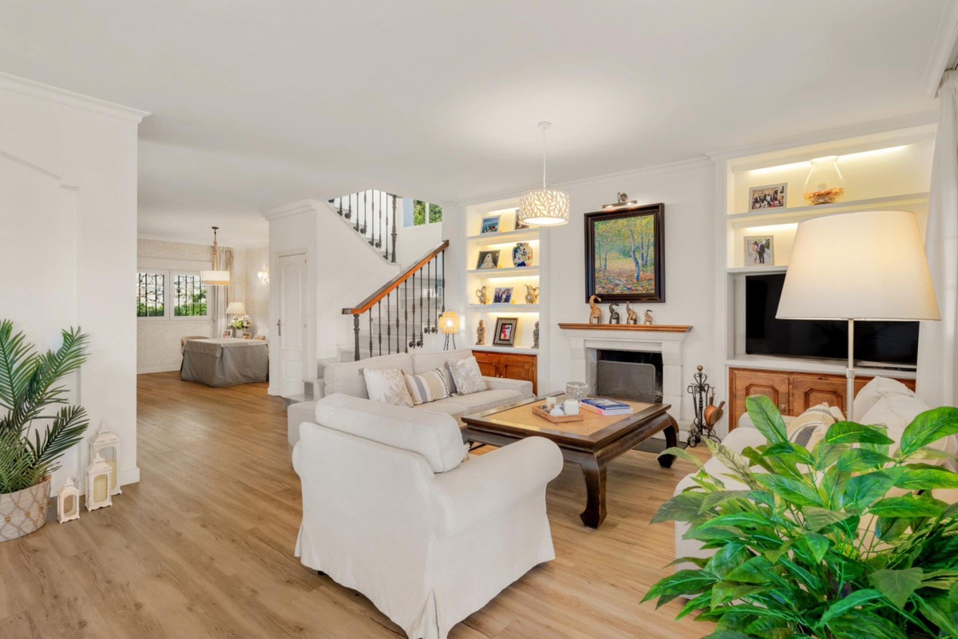 Resale - Villa - Estepona - Estepona Centro