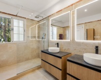 Resale - Villa - Estepona - Estepona Centro