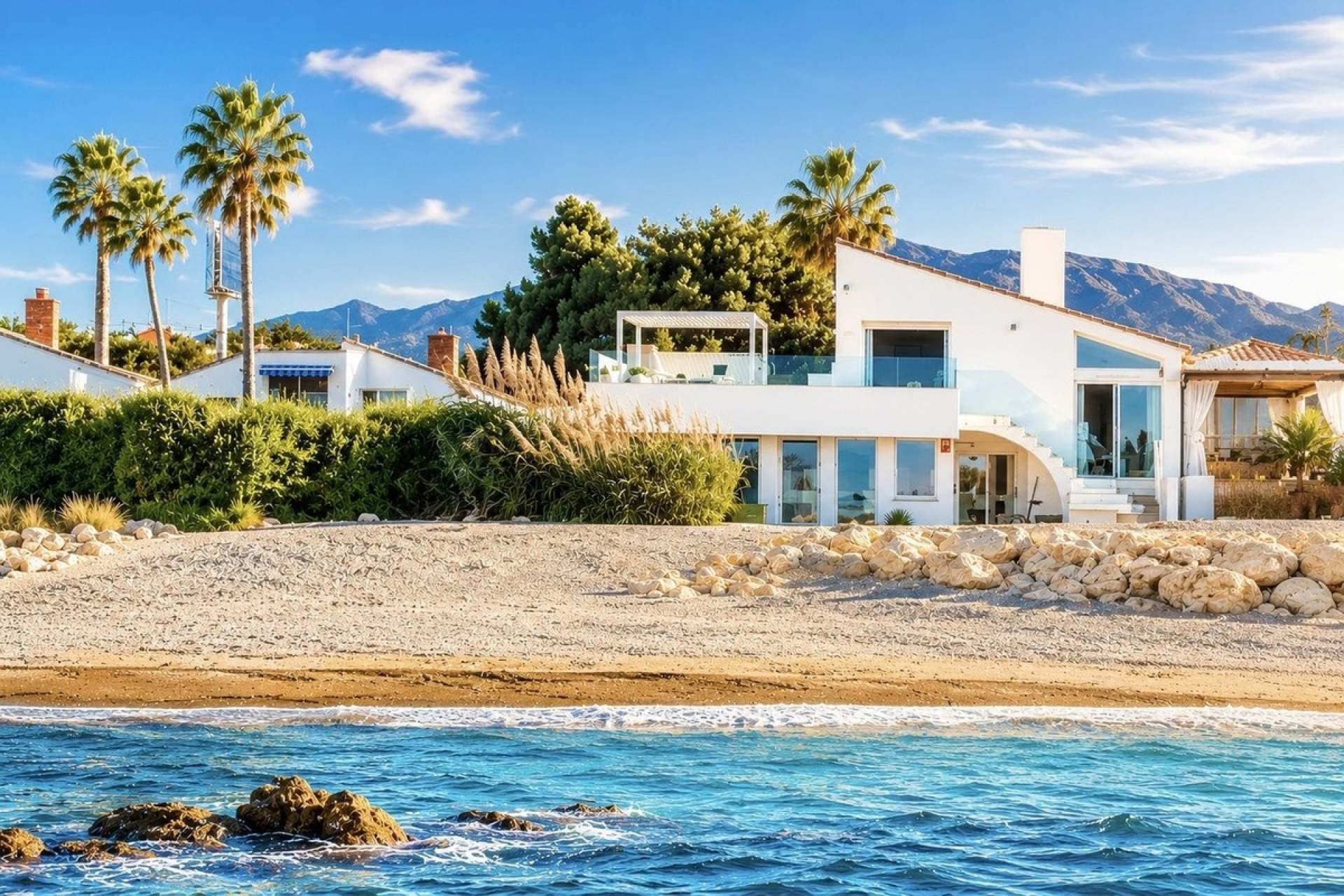 Resale - Villa - Estepona - Estepona Centro
