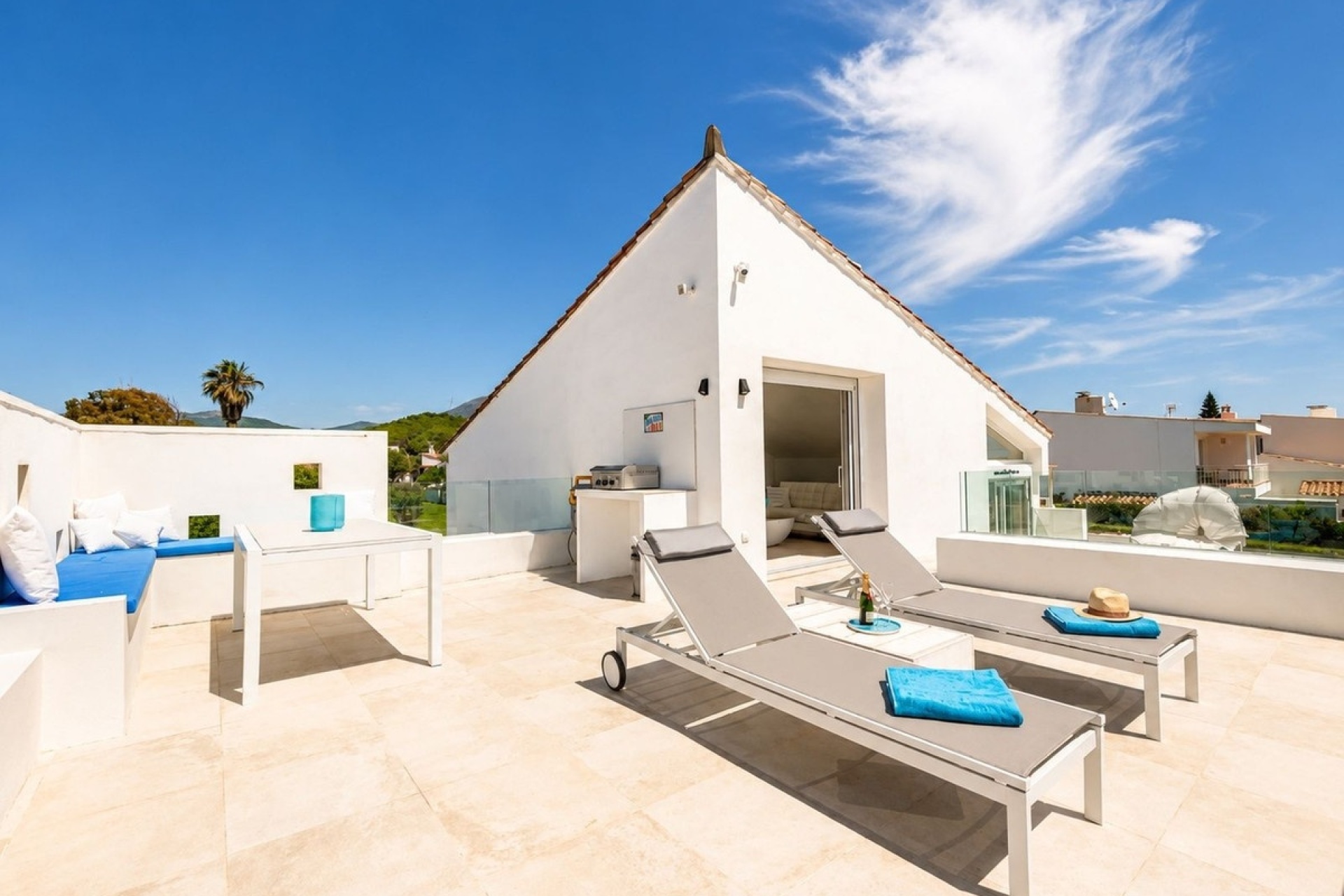 Resale - Villa - Estepona - Estepona Centro
