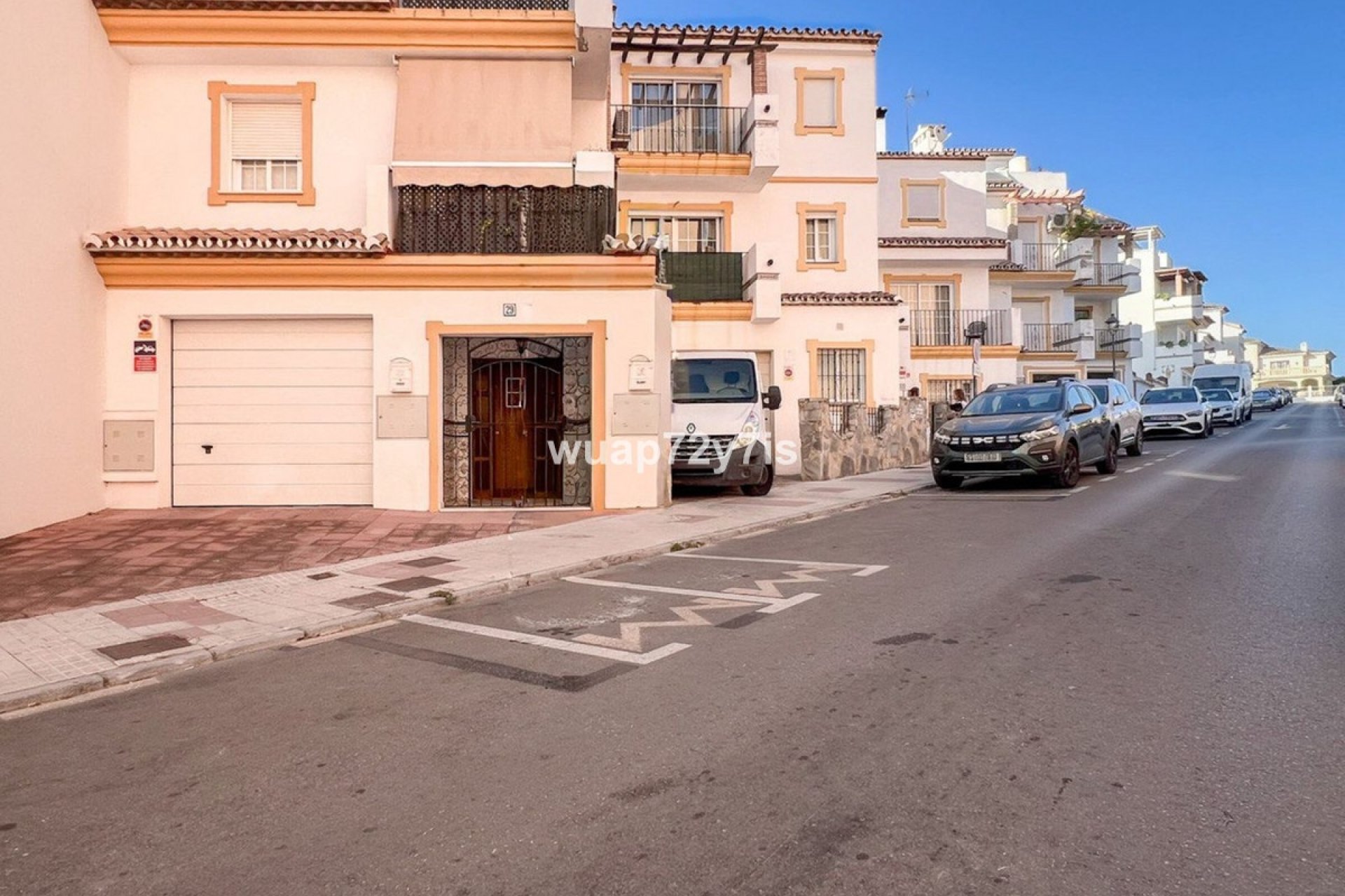 Resale - Villa - Estepona - Estepona Centro