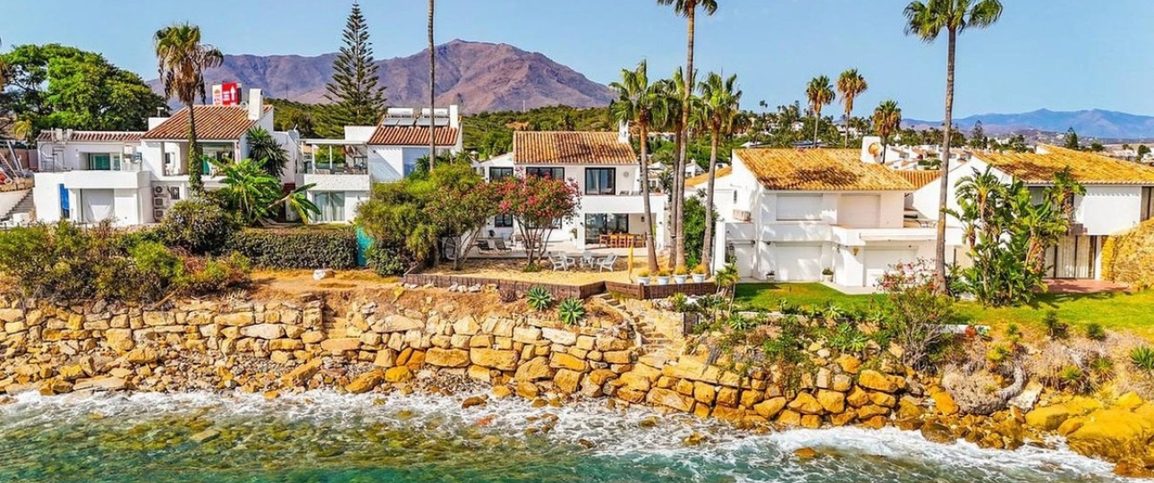 Resale - Villa - Estepona - Estepona Centro