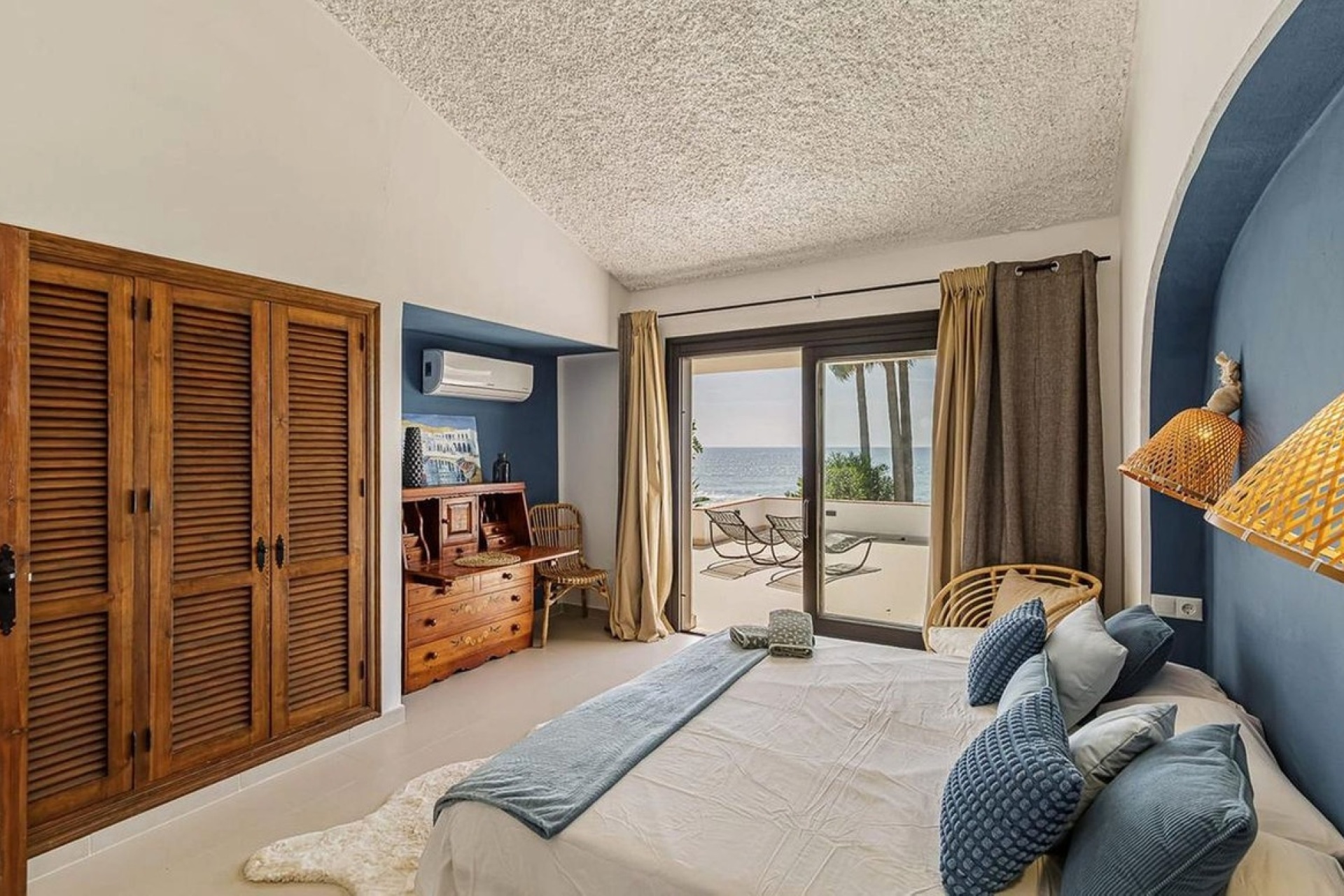 Resale - Villa - Estepona - Estepona Centro