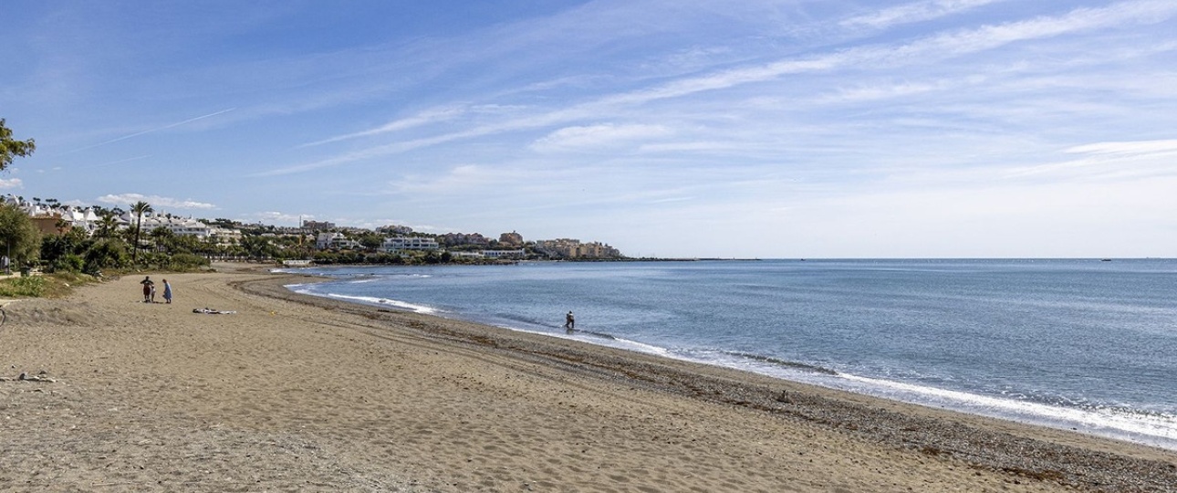 Resale - Villa - Estepona - Estepona Centro