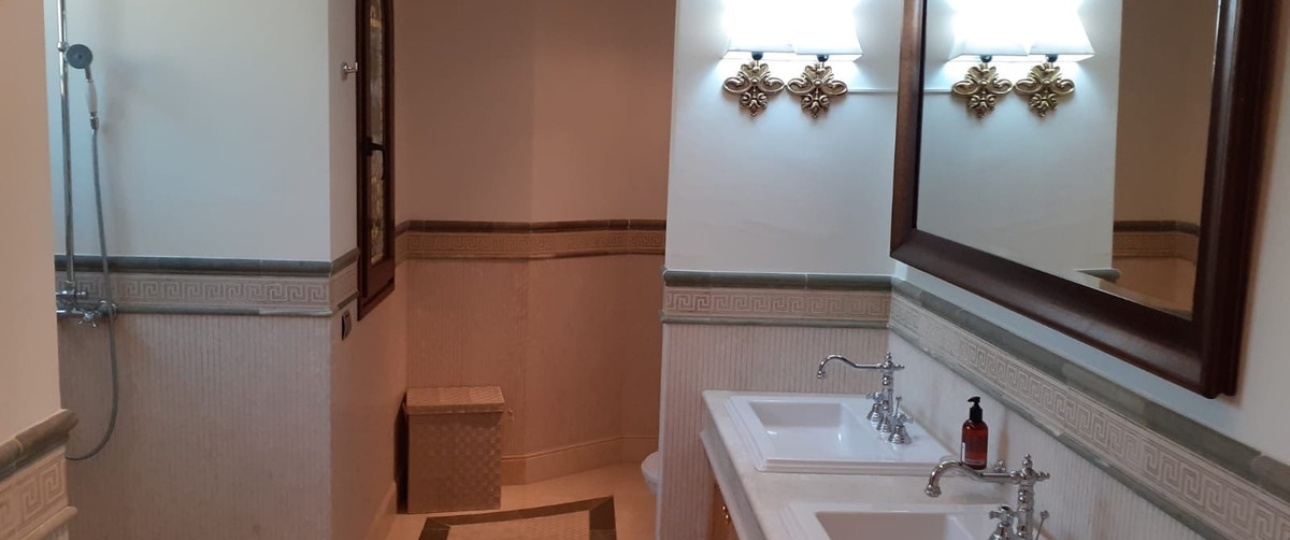 Resale - Villa - Estepona - Estepona Centro