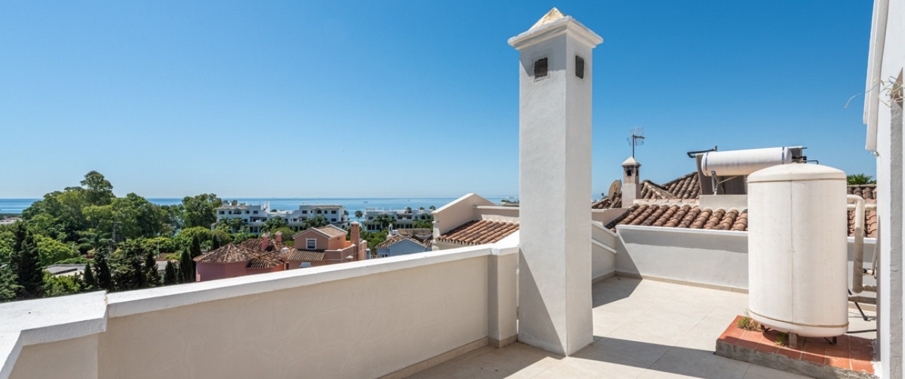 Resale - Villa - Estepona - Estepona Centro