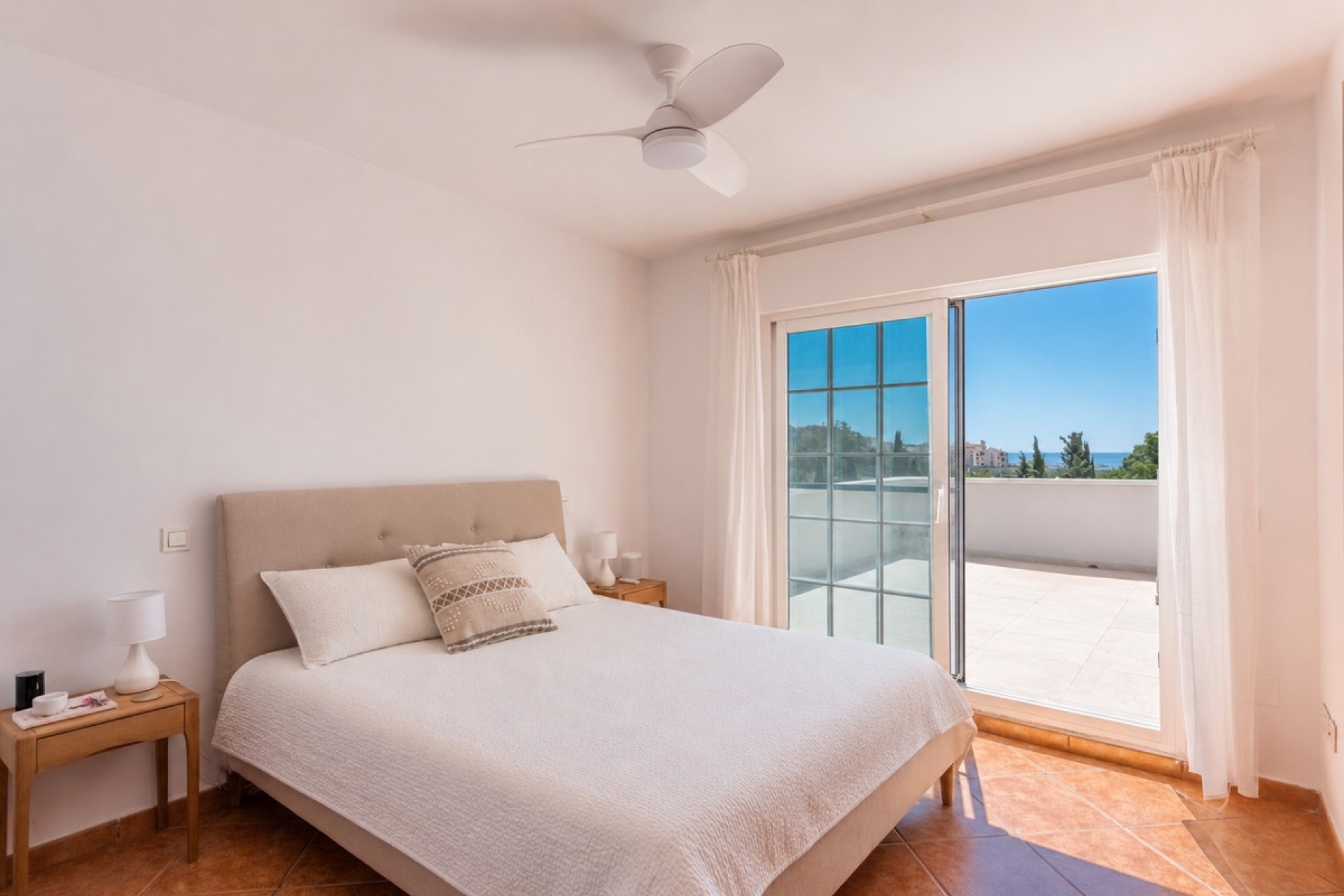 Resale - Villa - Estepona - Estepona Centro