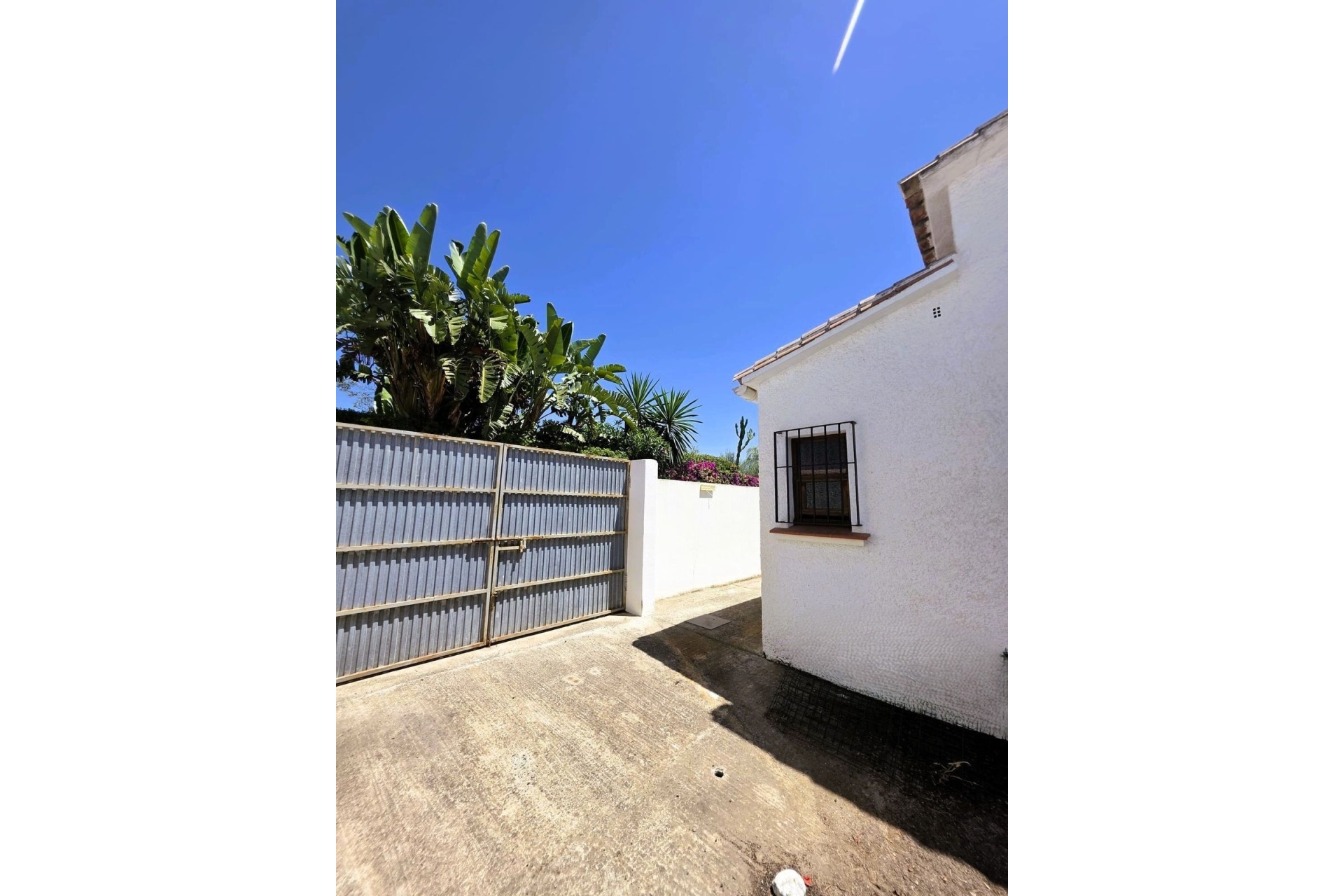 Resale - Villa - Estepona - Estepona Centro