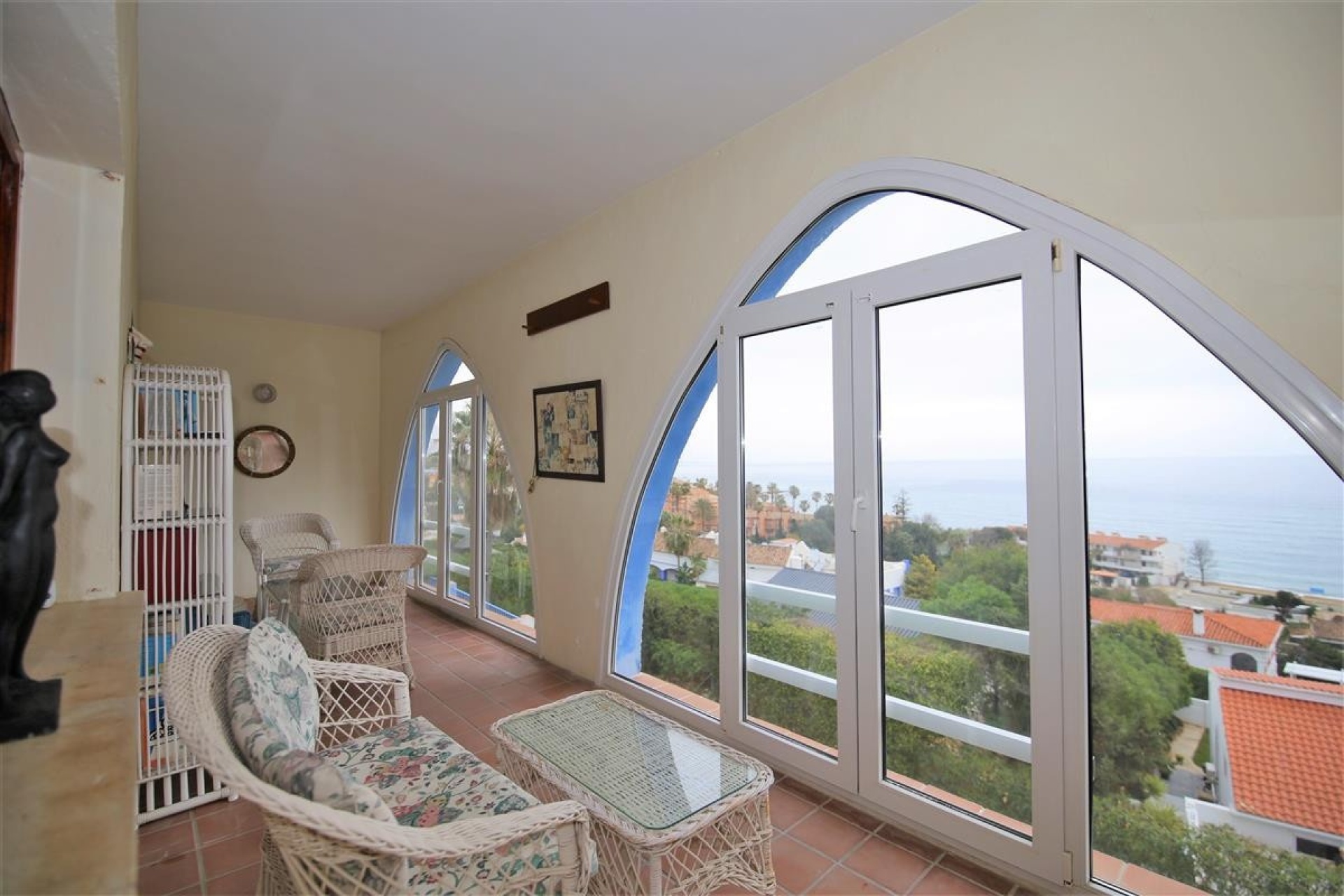 Resale - Villa - Estepona - Estepona Centro