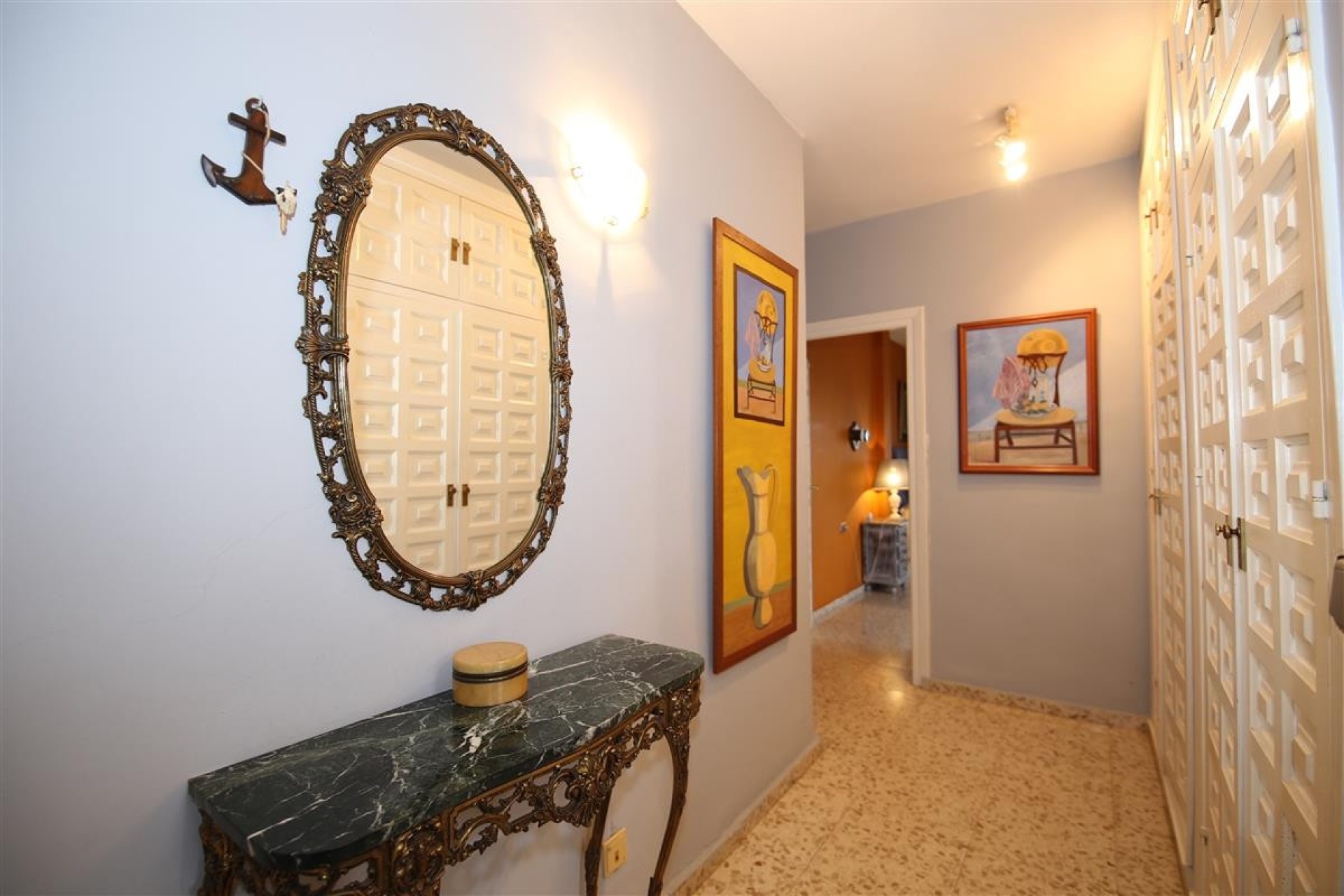 Resale - Villa - Estepona - Estepona Centro