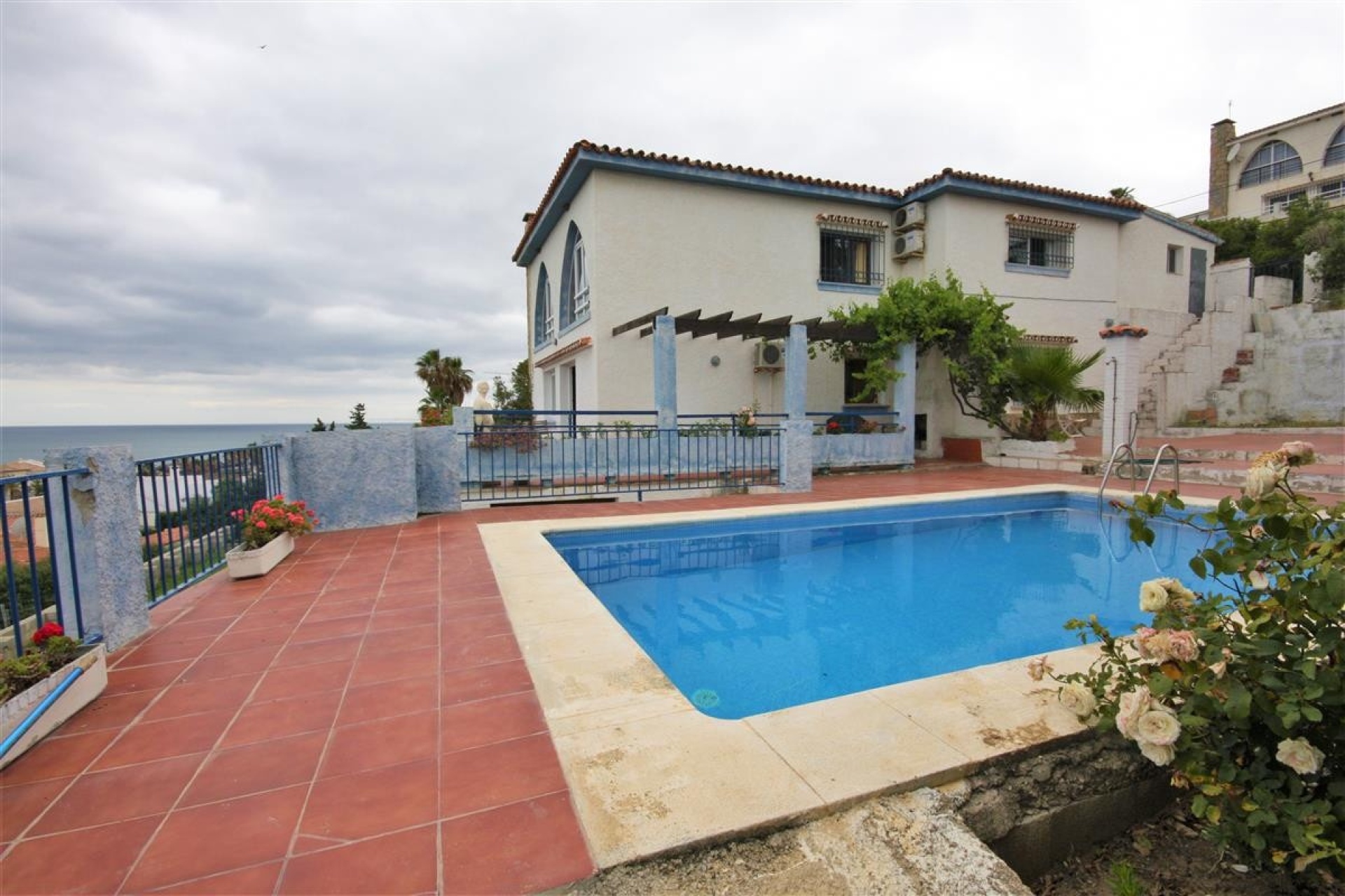 Resale - Villa - Estepona - Estepona Centro