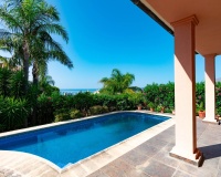 Resale - Villa - Estepona - Estepona Centro