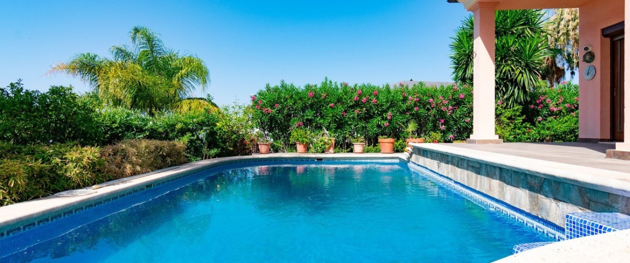 Resale - Villa - Estepona - Estepona Centro