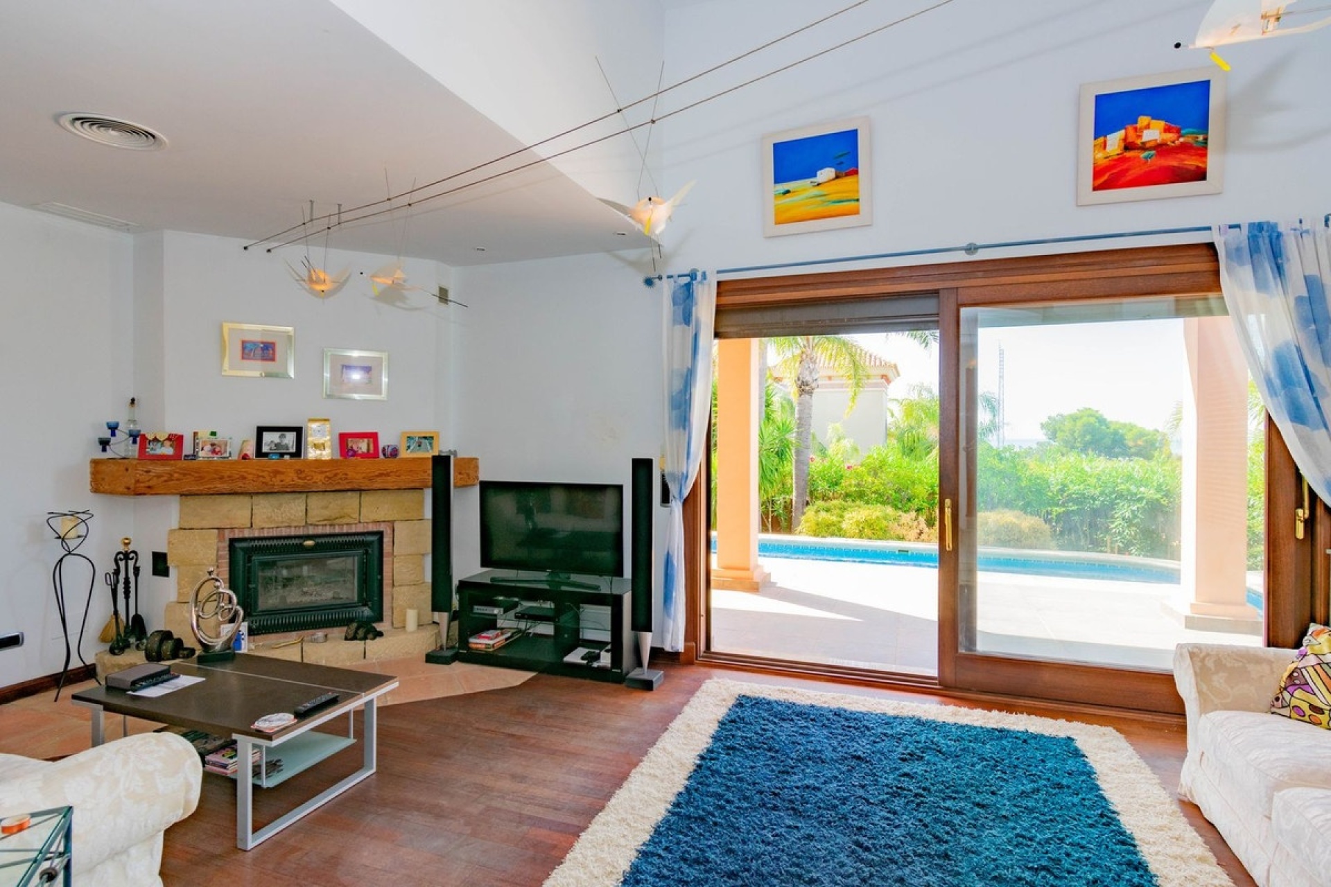 Resale - Villa - Estepona - Estepona Centro