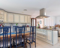 Resale - Villa - Estepona - Estepona Centro