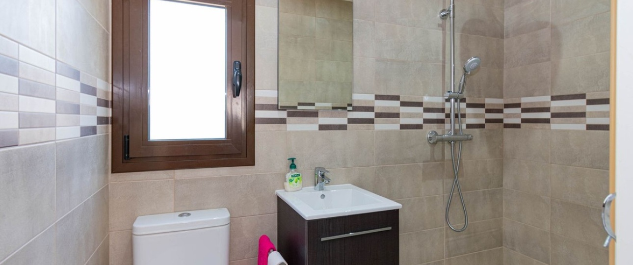 Resale - Villa - Estepona - Estepona Centro