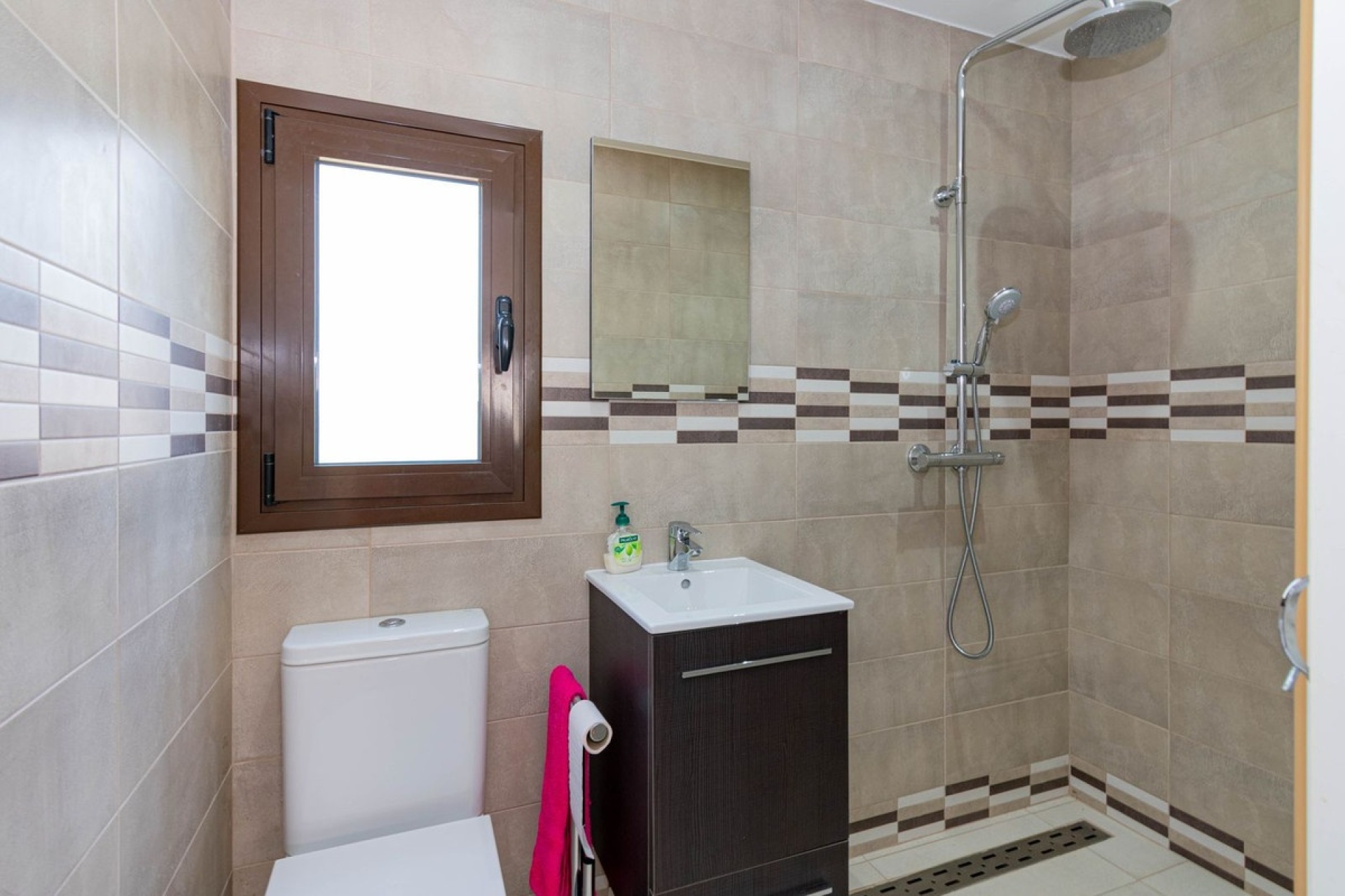 Resale - Villa - Estepona - Estepona Centro