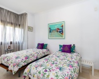 Resale - Villa - Estepona - Estepona Centro