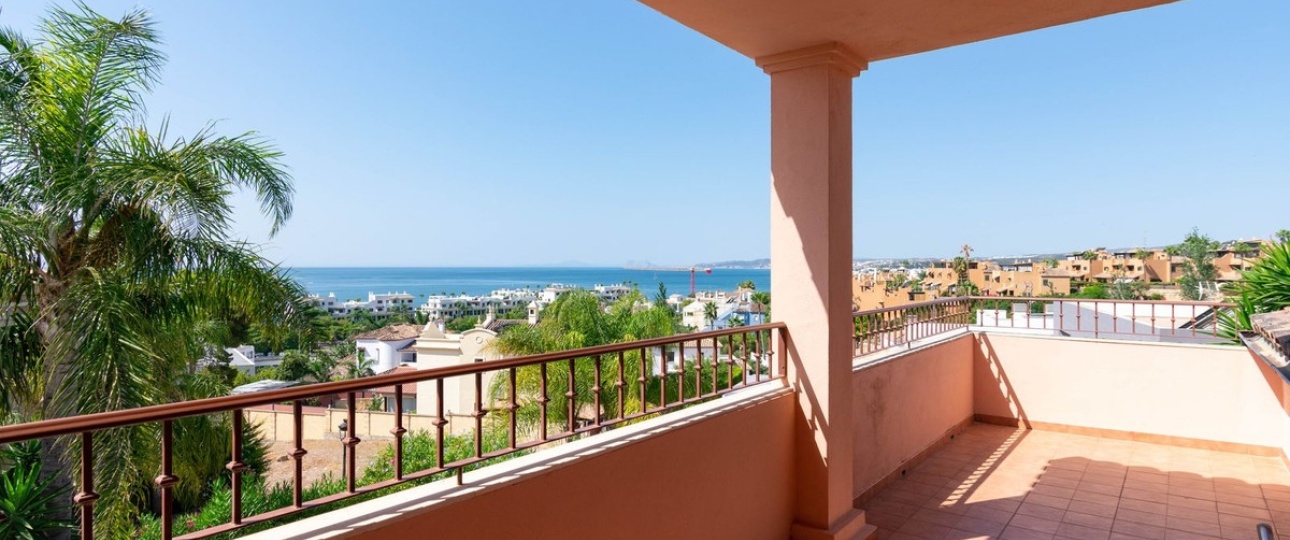 Resale - Villa - Estepona - Estepona Centro