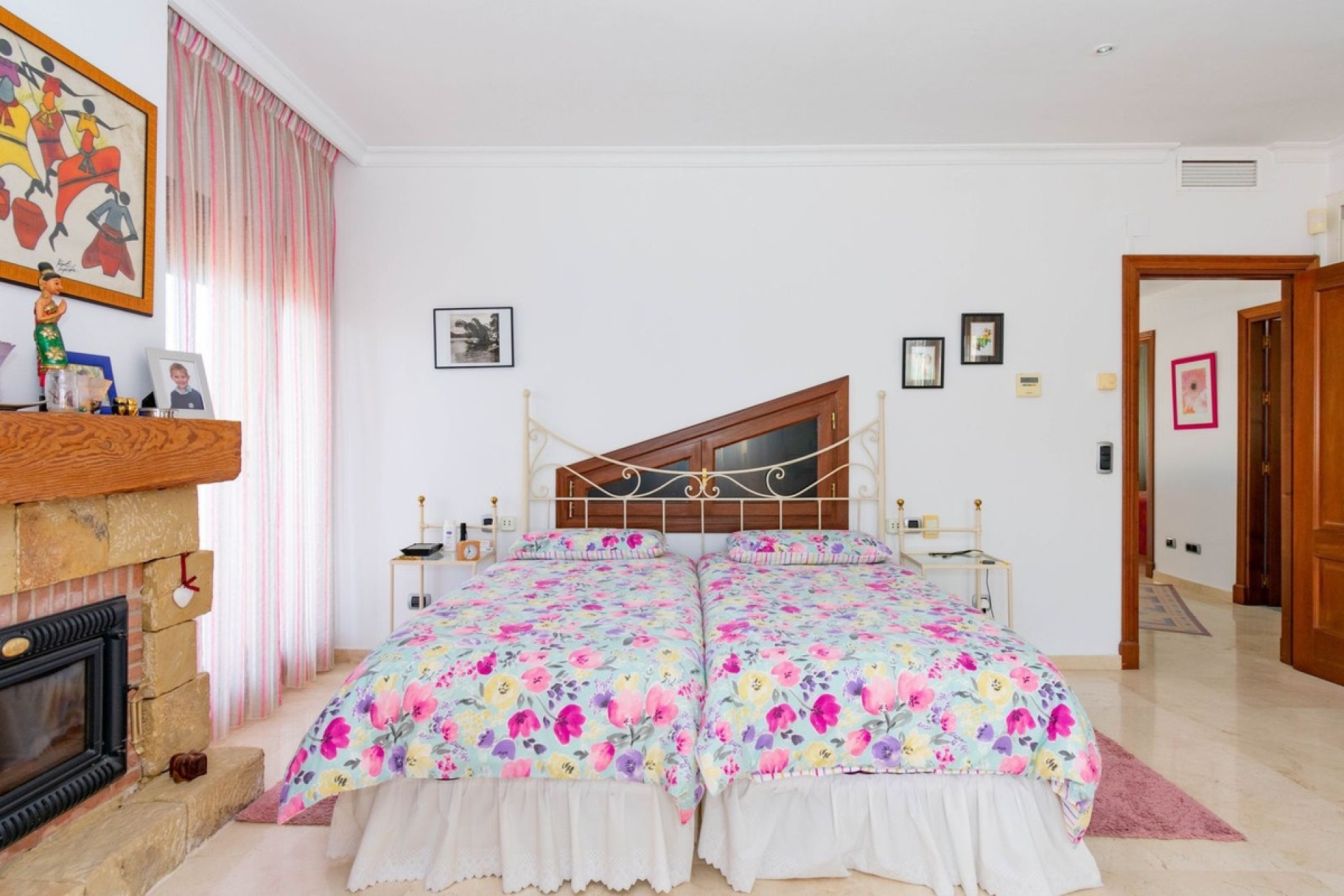 Resale - Villa - Estepona - Estepona Centro