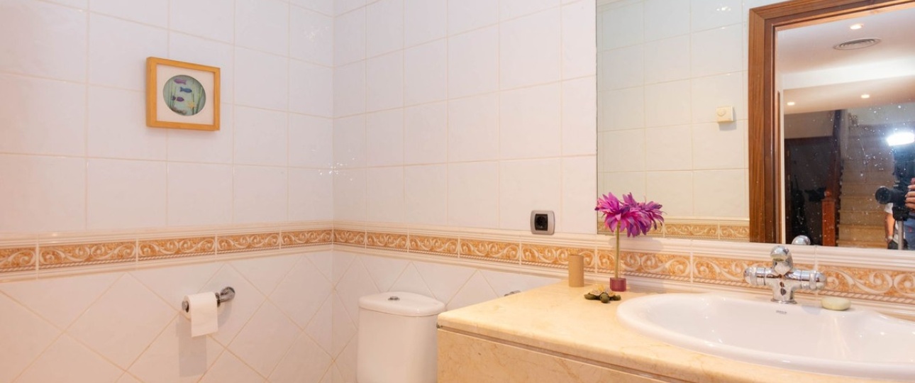 Resale - Villa - Estepona - Estepona Centro