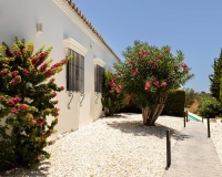 Resale - Villa - Estepona - Estepona Centro
