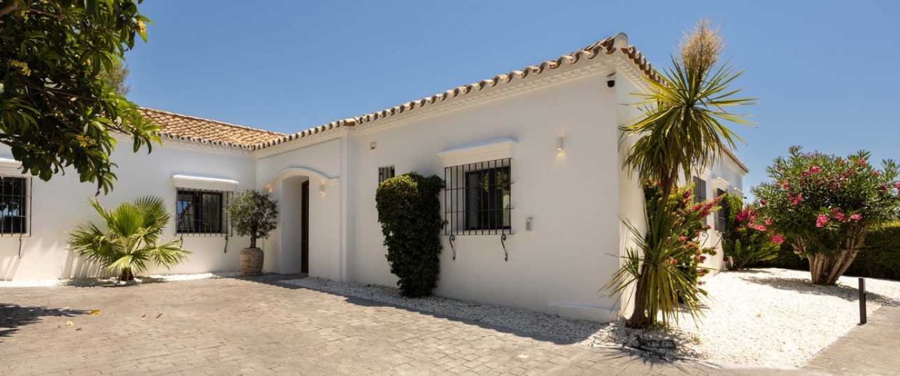 Resale - Villa - Estepona - Estepona Centro