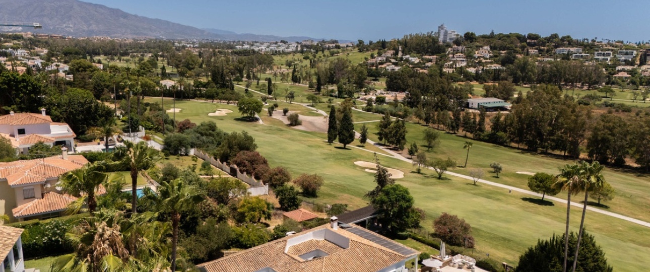 Resale - Villa - Estepona - Estepona Centro