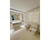 Resale - Villa - Estepona - Estepona Centro