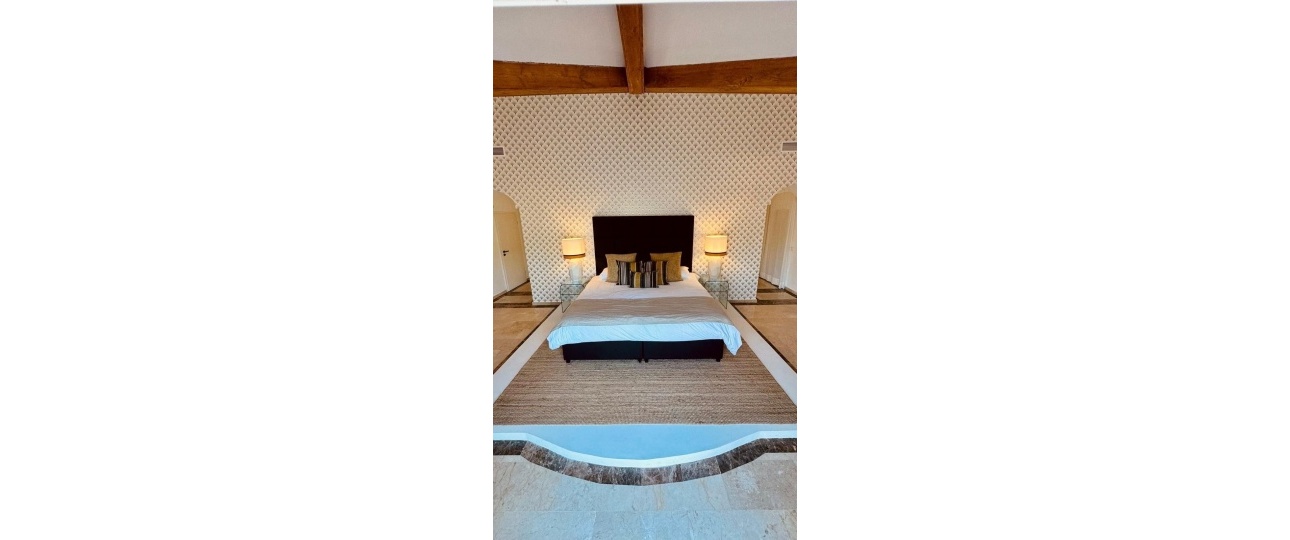 Resale - Villa - Estepona - Estepona Centro