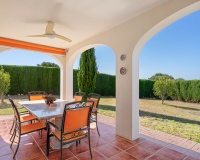 Resale - Villa - Estepona - Estepona Centro