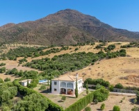 Resale - Villa - Estepona - Estepona Centro