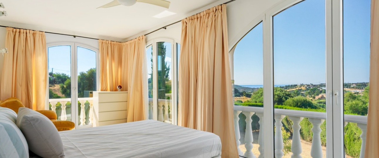 Resale - Villa - Estepona - Estepona Centro
