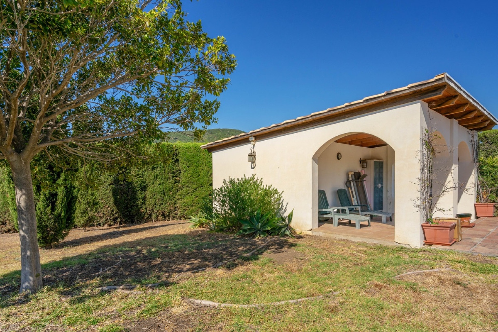 Resale - Villa - Estepona - Estepona Centro