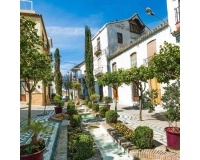 Resale - Villa - Estepona - Estepona Centro