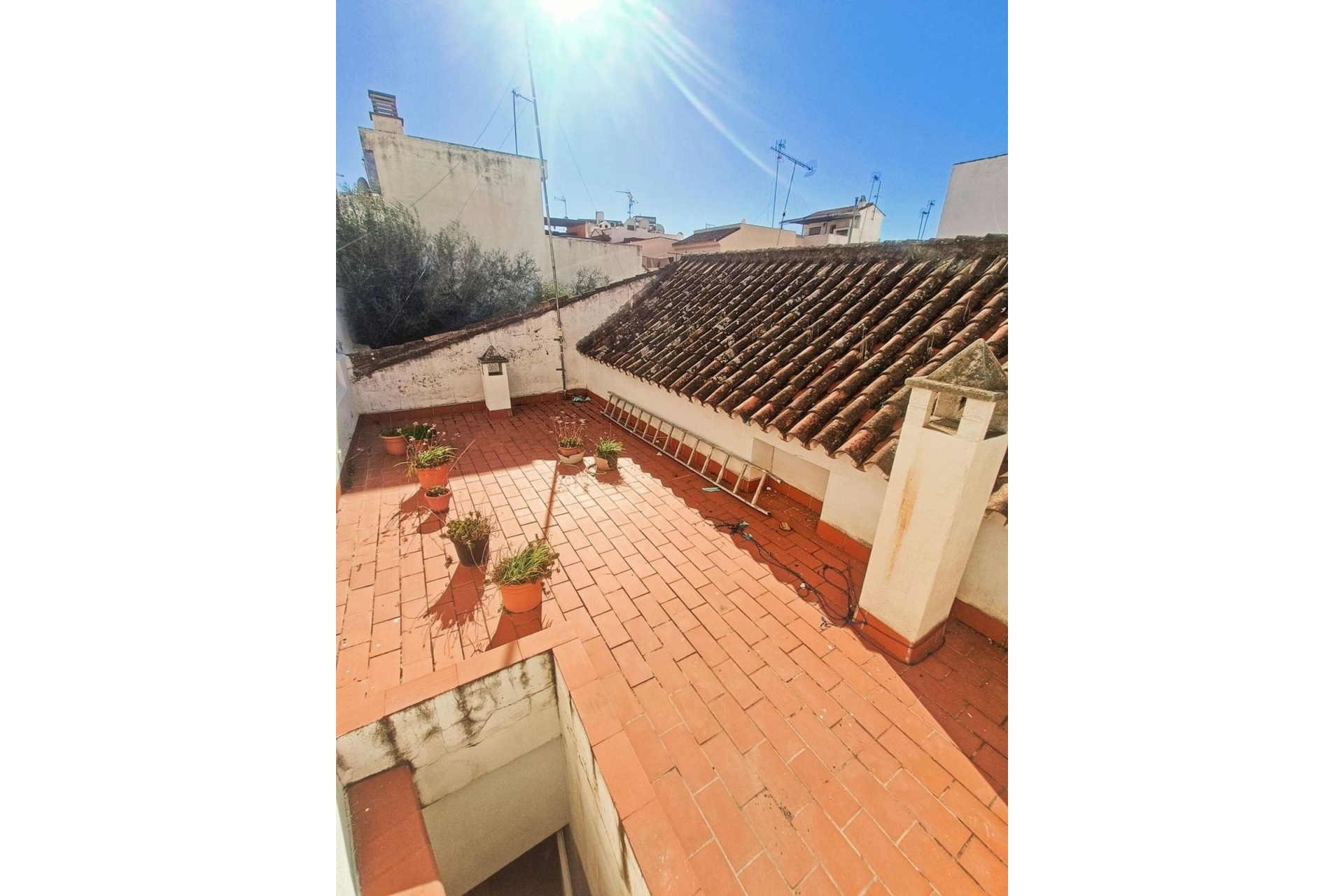 Resale - Villa - Estepona - Estepona Centro