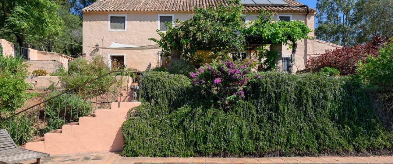 Resale - Villa - Estepona - Estepona Centro